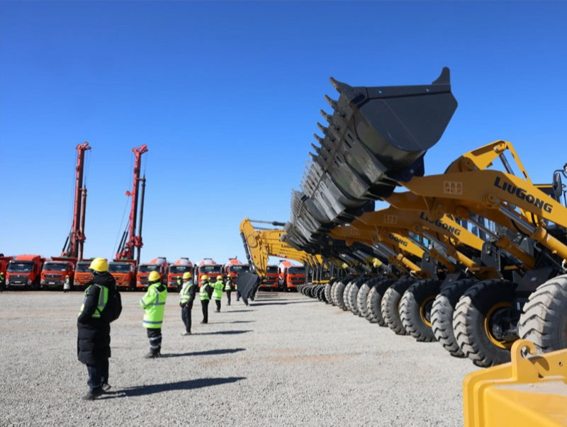 Туулын хурдны замын бүтээн байгуулалтыг эхлүүллээ